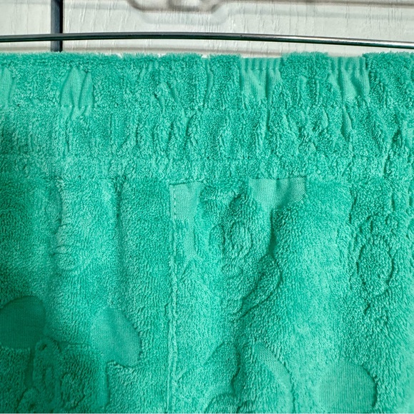 NWT. Disney Mickey Mouse and Friends Terry Shorts for Women 3X. - Picture 3 of 9